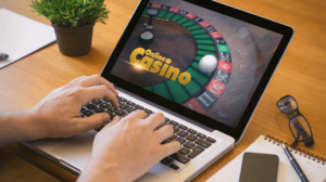Slot anti rungkat Slots vs. Traditional Casino Slots: What Sets Them Apart?