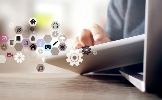 Maximizing Productivity with Internet and Web Services in Everyday Life